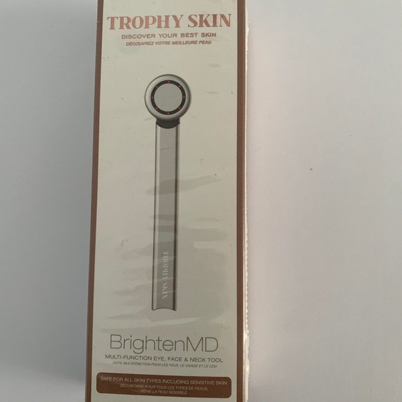 Trophy Skin Brighten MD Multi-function Eye, Face & Neck Tool - Picture 1 of 3